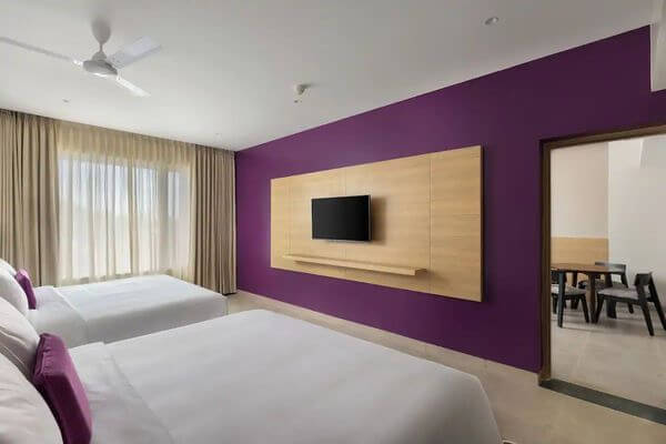 lilac-hotel-5